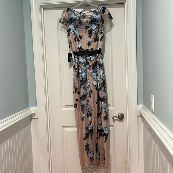 Size 12 and size 14 available!! Adrianna Papell dress - Picture 5 of 6